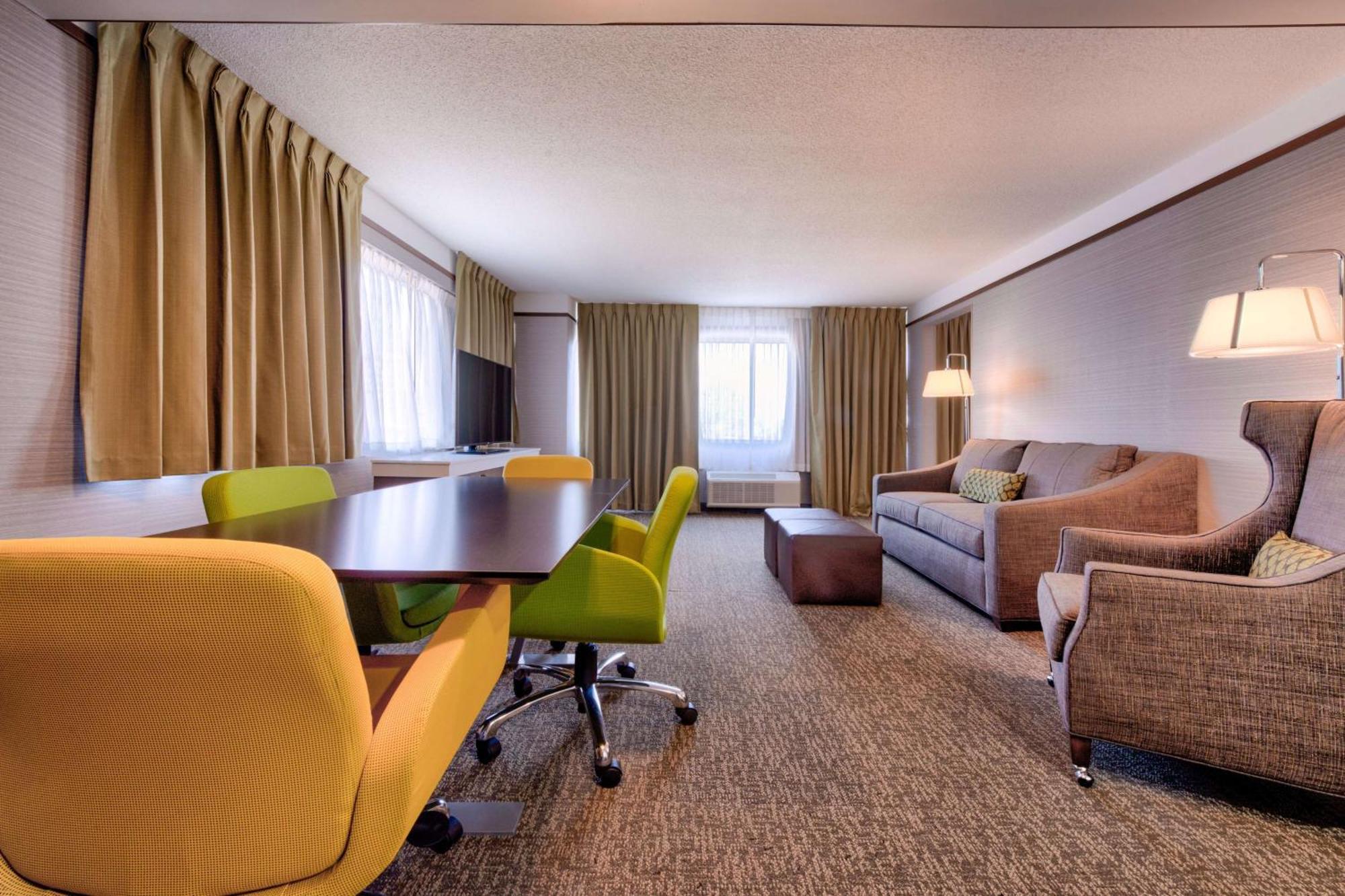 Hilton Garden Inn Detroit Саутфілд Екстер'єр фото