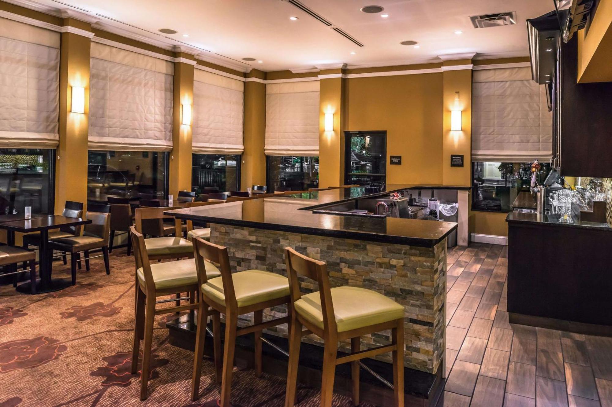 Hilton Garden Inn Detroit Саутфілд Екстер'єр фото